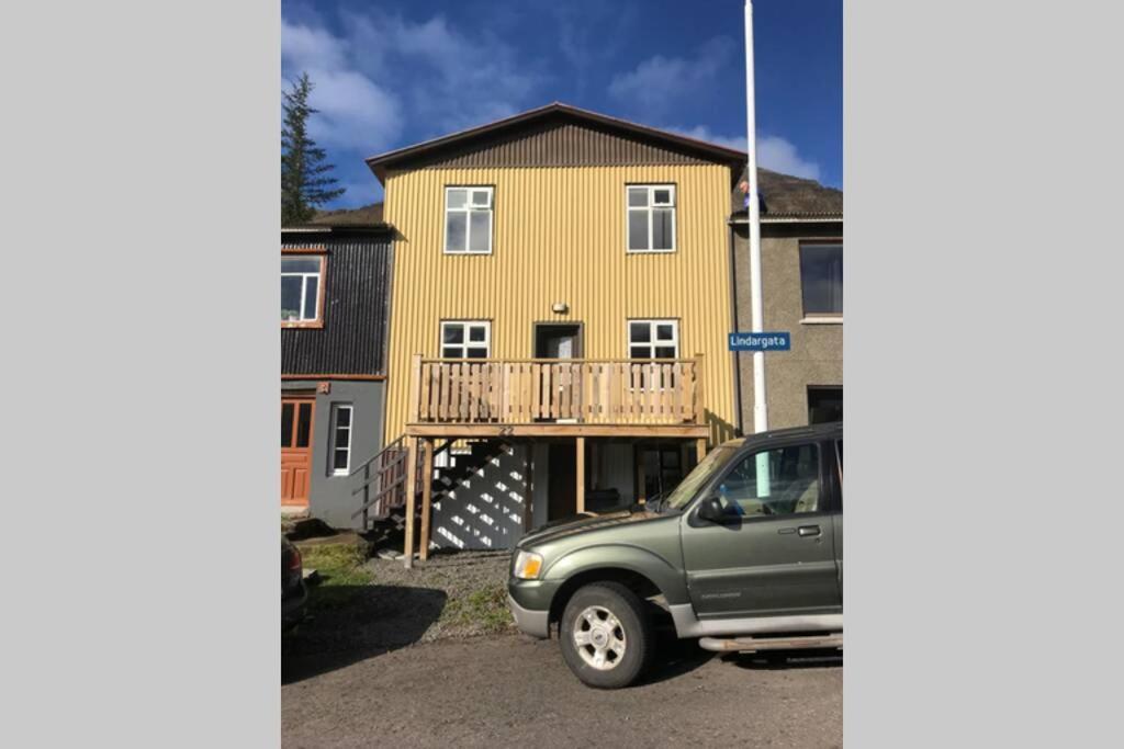 Siglufjordur House With A Warm Soul In North Iceland מראה חיצוני תמונה