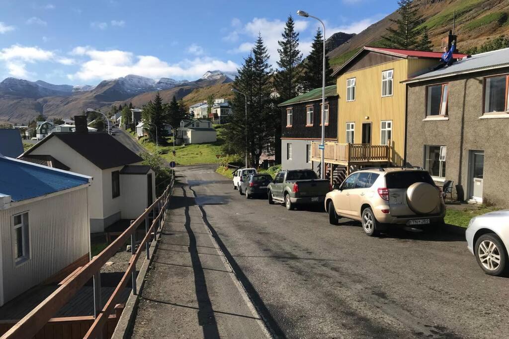 Siglufjordur House With A Warm Soul In North Iceland מראה חיצוני תמונה
